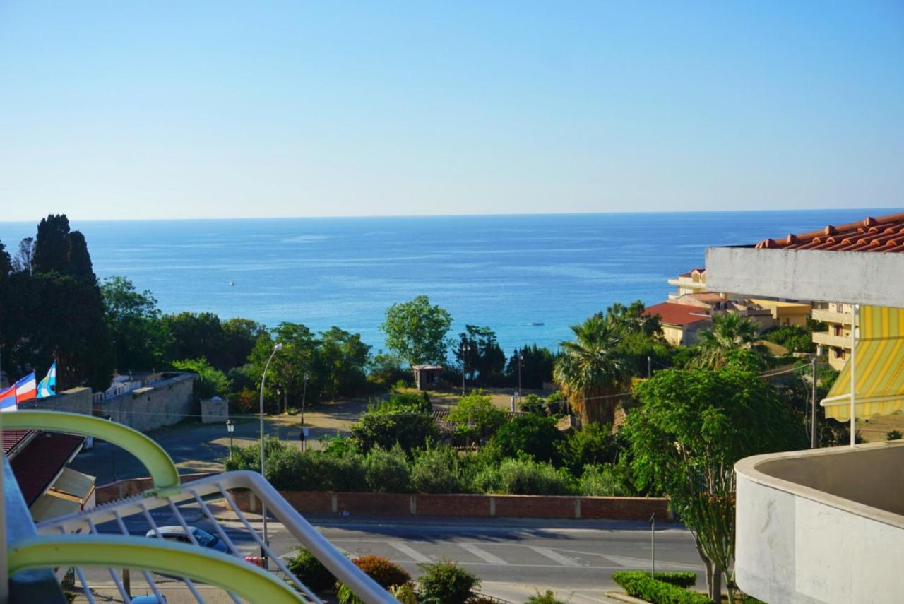 Stars Home Tropea Esterno foto